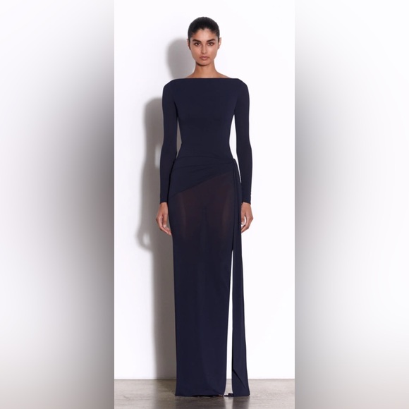 Alex Perry Dresses & Skirts - Elegant Black Long Sleeve Dress